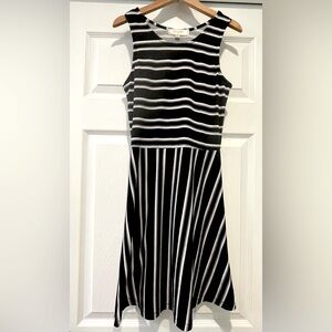 NO COMMENT Black and White Fit and Flare Dress